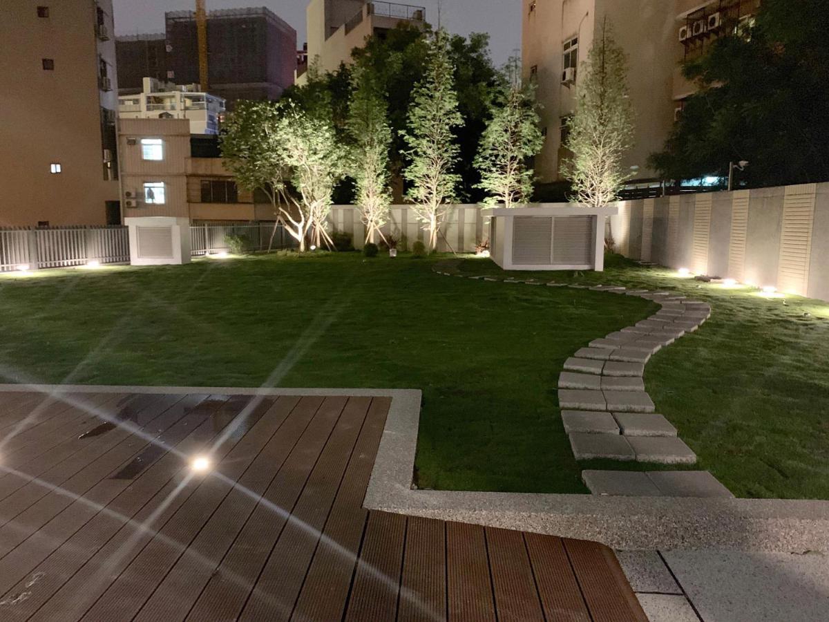 Royal Roi Hotel Taichung Exterior foto